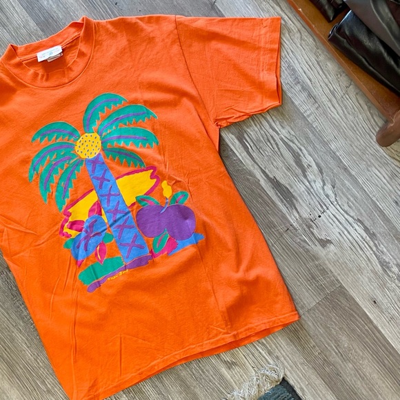 Vintage 1980s Art to Wear Ken Done Palm Tree Graphic Print Single-Stitch T-Shirt - Picture 8 of 11